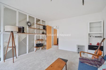 4 bedroom terraced house to rent - Photo 3