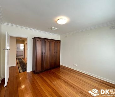 56 Hertford Rd, Sunshine, Vic 3020 - Photo 4