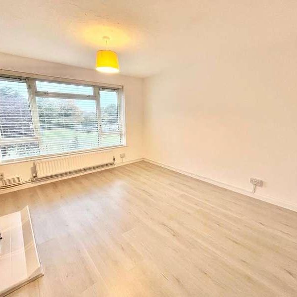 Gunfleet, Shoeburyness, Southend-on-sea, Essex, SS3 - Photo 1