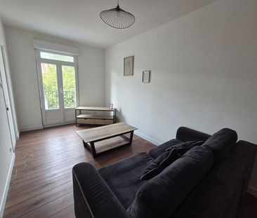 Location Appartement 2 pièces 50m² - Photo 1