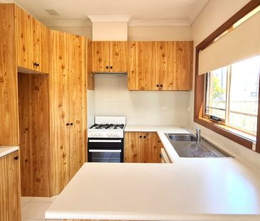 1/302 Bellerine Street, South Geelong - Photo 1