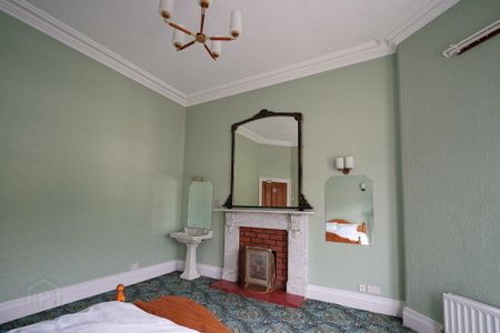 23 Bryansford Road, Newcastle, BT33 0HJ - Photo 5