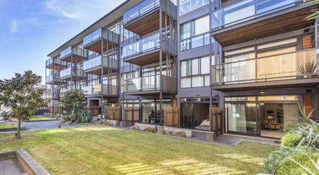 Welcome to apartment 305A in Vedado Apartments - Photo 4