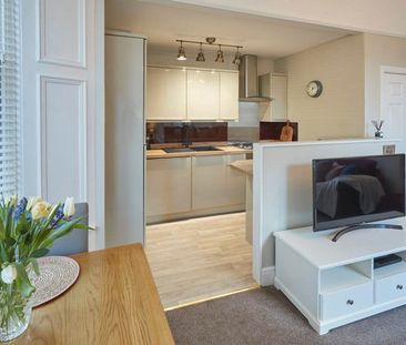 Broomfield Terrace - Photo 2