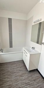À louer ? Appartement T3 de 83 m² ? Secteur Gare, proche centre-ville Idéalement situé à pro... - Photo 4
