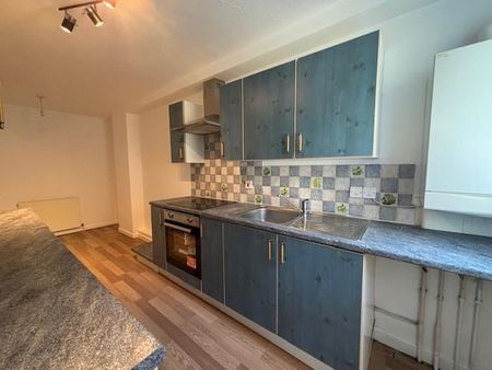 2 bedroom terraced house to rent - Photo 3