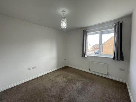 2 bedroom semi-detached house to rent - Photo 2