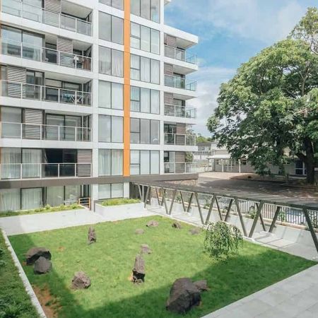 Furnished Luxury Grammar Apt – Bills Included - Photo 3