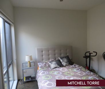 SECURE APARTMENT - WALK TO THE BEACH ! - Photo 1