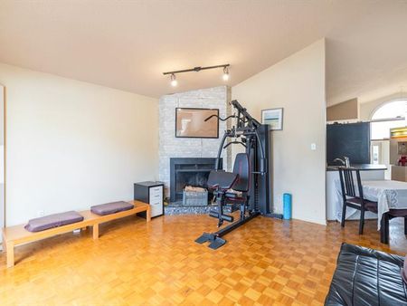 2972 Rue Marcille - Photo 2