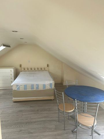 1 bedroom terraced house to rent - Photo 5