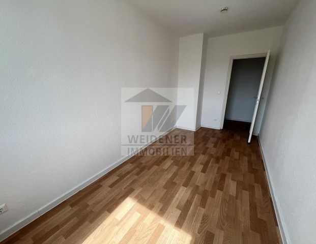 Helle 3-Raum Wohnung mit Balkon in ruhiger und grüner Lage von Bad Köstritz. - Photo 1