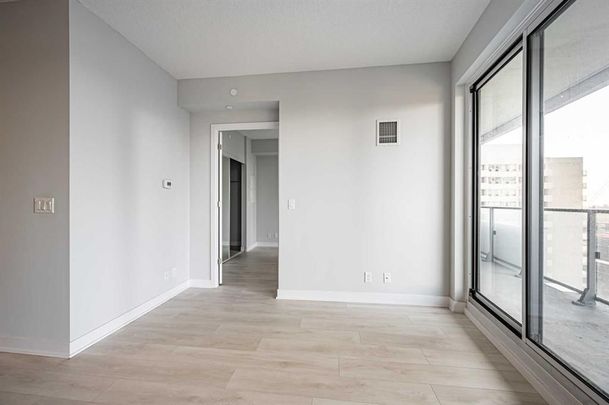 For Lease - 2221 Yonge Street Unit# 1806, Toronto, Ontario - Photo 1