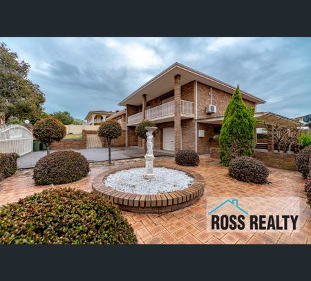 10 Warrajah Street, Stirling, WA 6021 - Photo 2