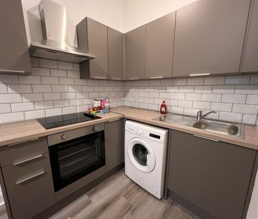 1 Bed Flat, Yardheads, EH6 - Photo 2