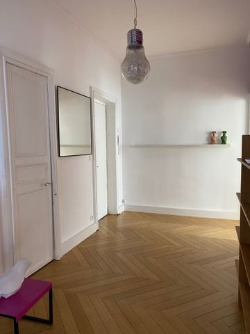 T4 MEUBLE GRASLIN Nantes (44000) - Photo 3