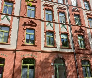 ATLAS IMMOBILIEN: Blumenstraße- Wunderschöne 2 Zimmer Wohnung - Foto 1