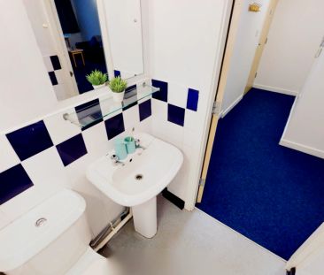 Bronze Studio - Photo 5