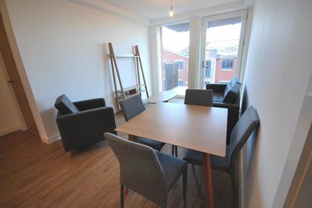 2 bedroom apartment to rent - Photo 3