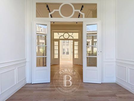 Châtelain - Beautifully renovated one-bedroom apartment. - Photo 3