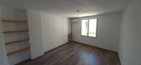 Location Maison 3 pièces 73m² ISTRES 13800 - Photo 4