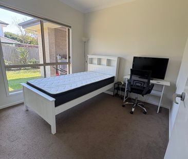 Mango Hill - Photo 2