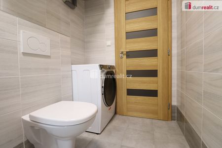 Pronájem bytu 2+kk 51 m² - Photo 2