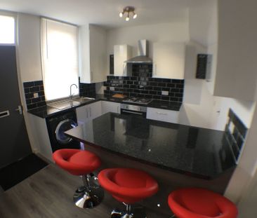 3 Bed - 1 Harold Mount, Hyde Park, Leeds - LS6 1PW - Student - Photo 6