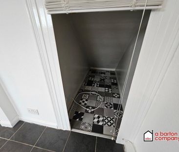 34 Fairview Road, Fairview, Newtownabbey, BT36 6QP - Photo 2