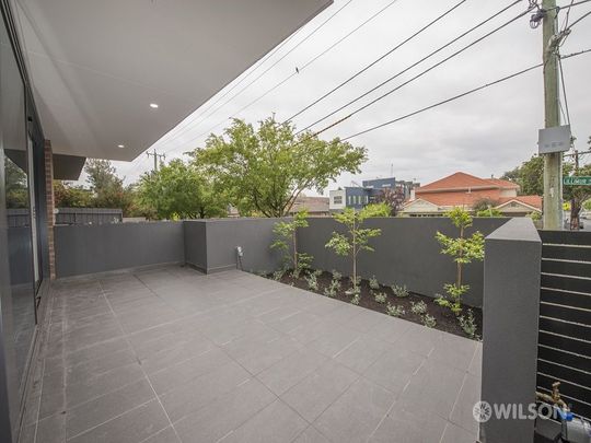 1/18 Lillimur Road, Ormond VIC 3204 - Apartment For Rent | Domain - Photo 1