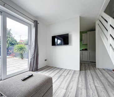1 bedroom semi-detached house to rent - Photo 4