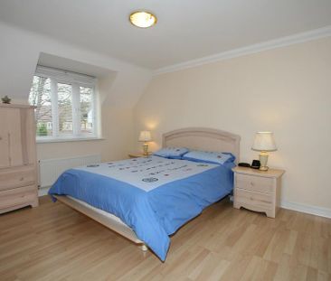 4 bedroom semi-detached house to rent - Photo 2