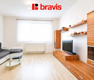Pronájem bytu 2+kk Brno - Líšeň, ulice Houbalova, garážové parkovac... - Photo 4