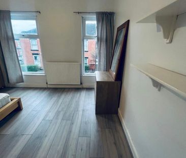 4 bedroom house of multiple occupation to rent - Photo 5