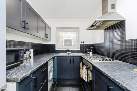 1 bedroom maisonette to rent - Photo 3