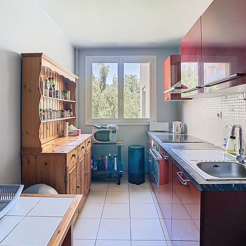 Apartment - Photo 1