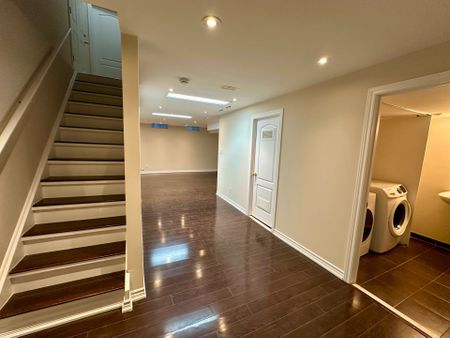 For Lease - 186 Silver Linden Drive, Richmond Hill, Ontario - Photo 2