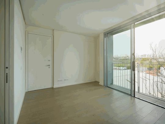Apartamento T0 para arrendamento sem móveis no Prata Riverside Village, Lisboa - Foto 1
