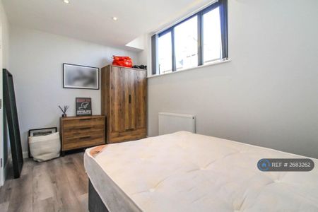1 bedroom flat to rent - Photo 4