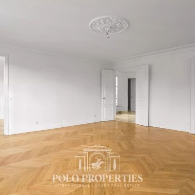 Appartement à louer à Paris 8Ème - Photo 1