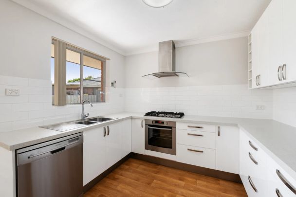 Coastal Lifestyle - Photo 1