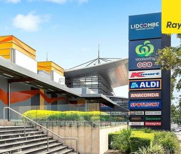 SPACIOUS FAMILY HOME IN A PRIME LIDCOMBE LOCATION - Photo 3