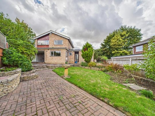 4 bedroom detached house to rent - Photo 1