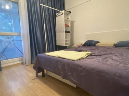 Brancoveanu apartament 4 camere - Fotografie 4