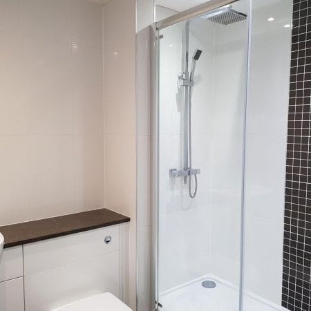 Castle Boulevard, Nottingham, NG7 - Photo 1