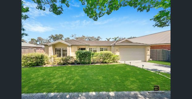 Modern Family Home in Berwick with 4 Bedrooms - Photo 1