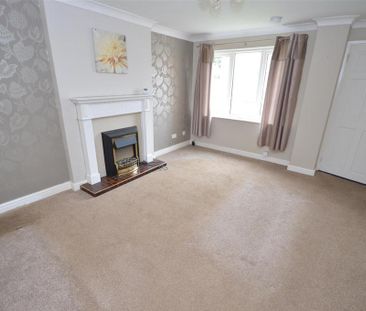 3 bedroom semi-detached house to rent - Photo 1