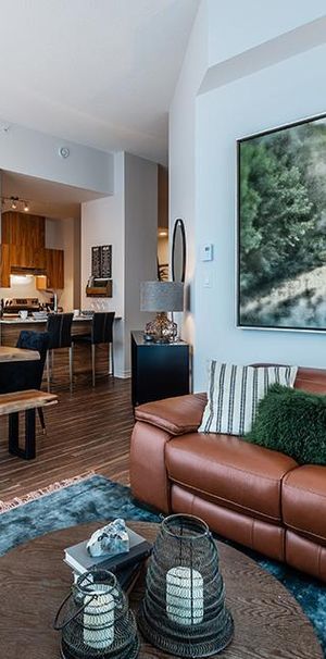 Superbe 4 1/2 (2 chambre + 2 salles de bain) à louer dans Pointe-Claire - Photo 1