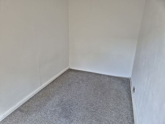 Chester Road, Frodsham - Photo 1