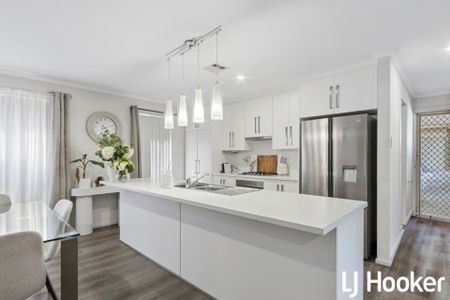 Beautiful Home with Lovely Views - Photo 4